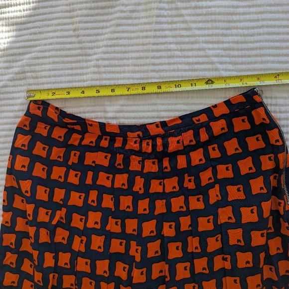 Zara Flowy Printed Shorts Retro Style High Waisted Size Large - Picture 8 of 9